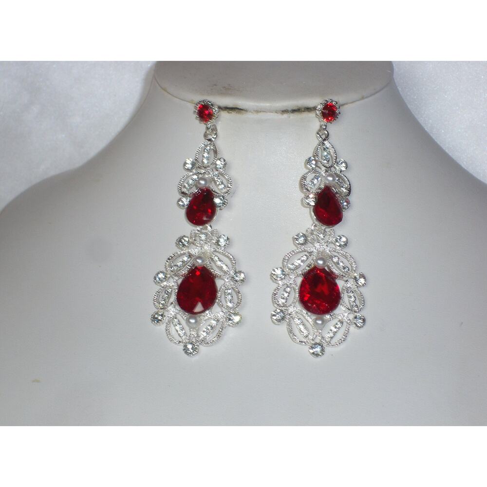 Red rhinestone earringsValentine earrings,holiday party long dangle drop earring
